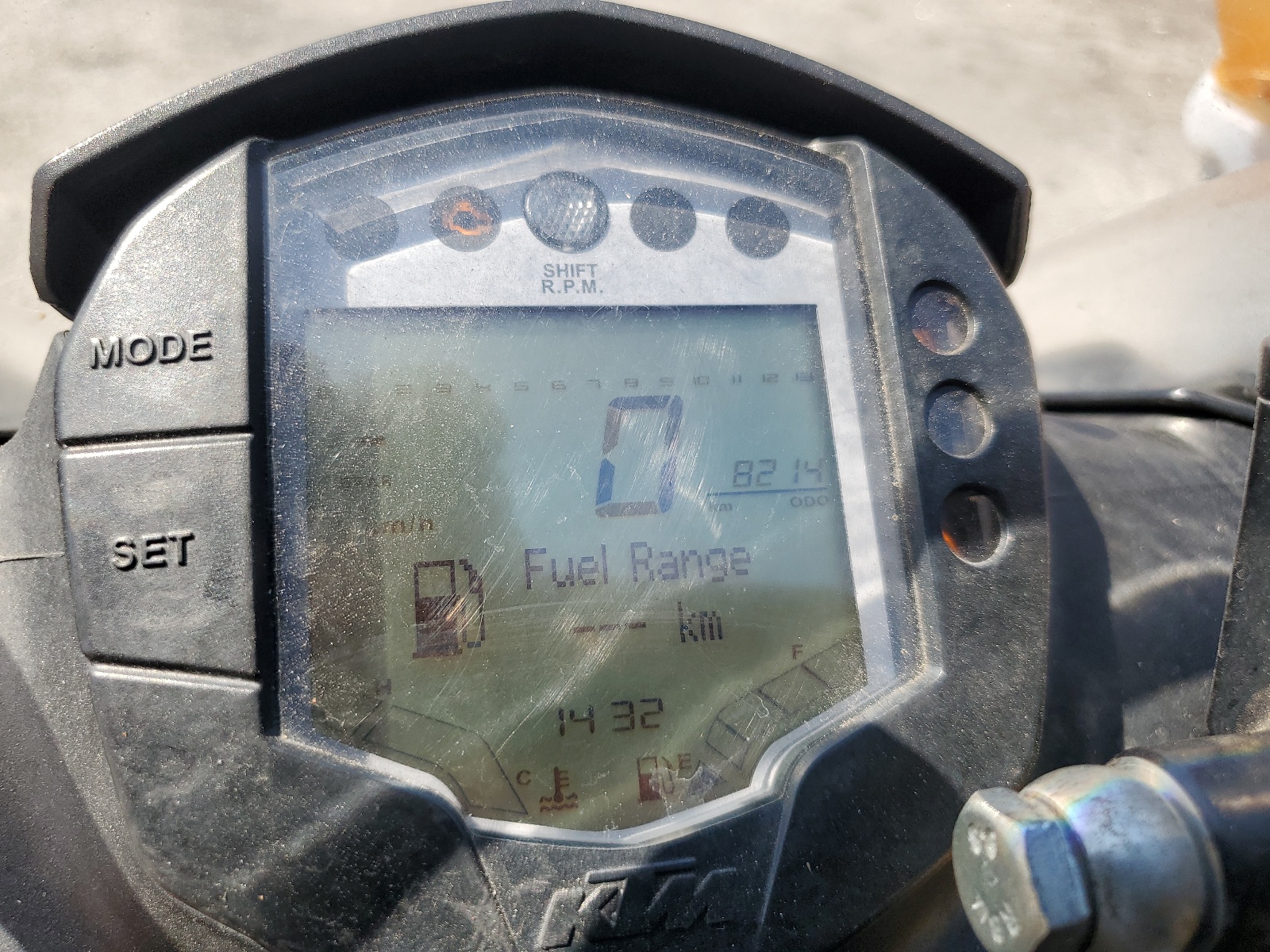 MD2JYJ403HC270597 2017 Ktm 390 Duke