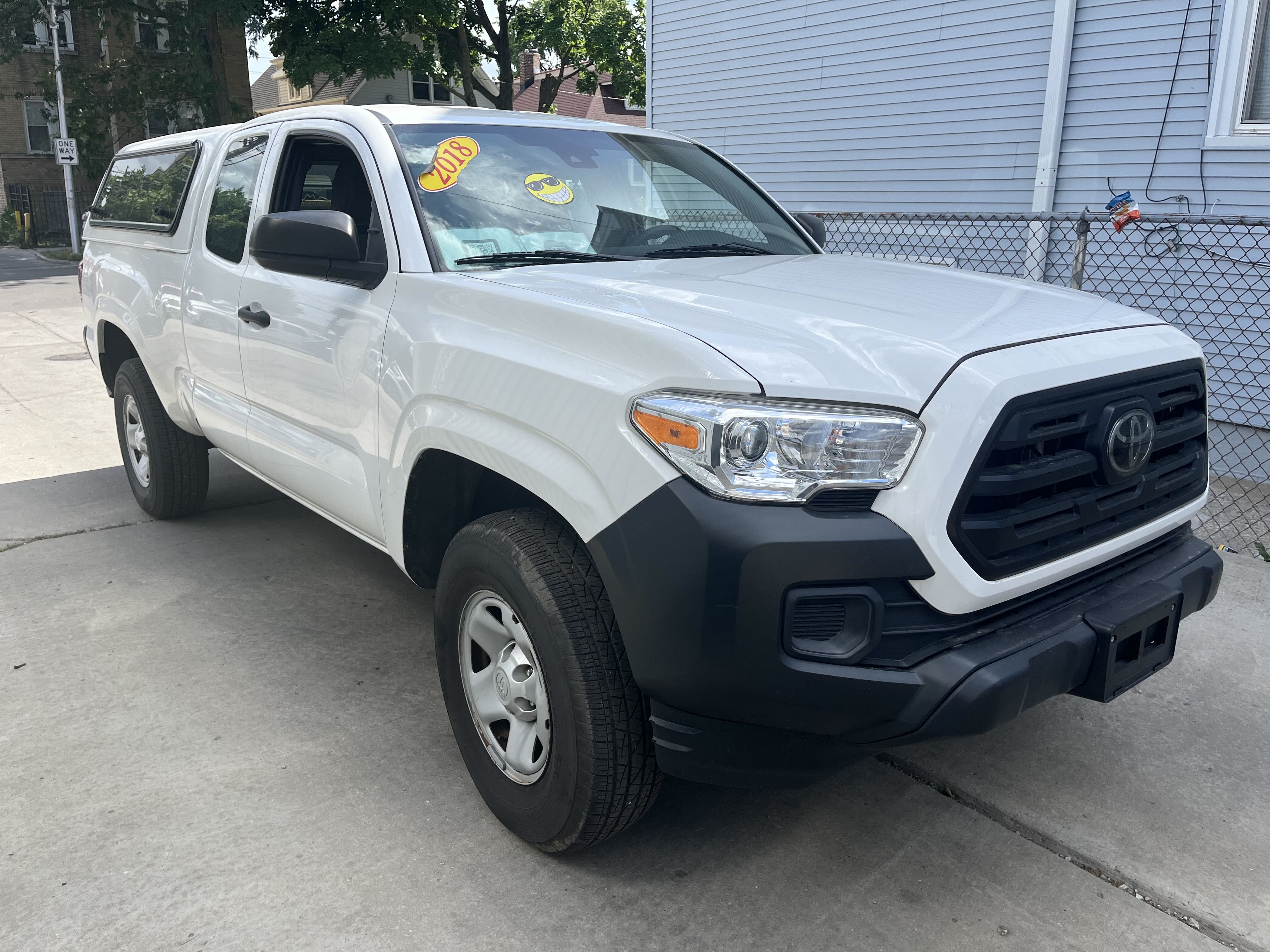 2018 Toyota Tacoma Access Cab vin: 5TFRX5GN0JX105048