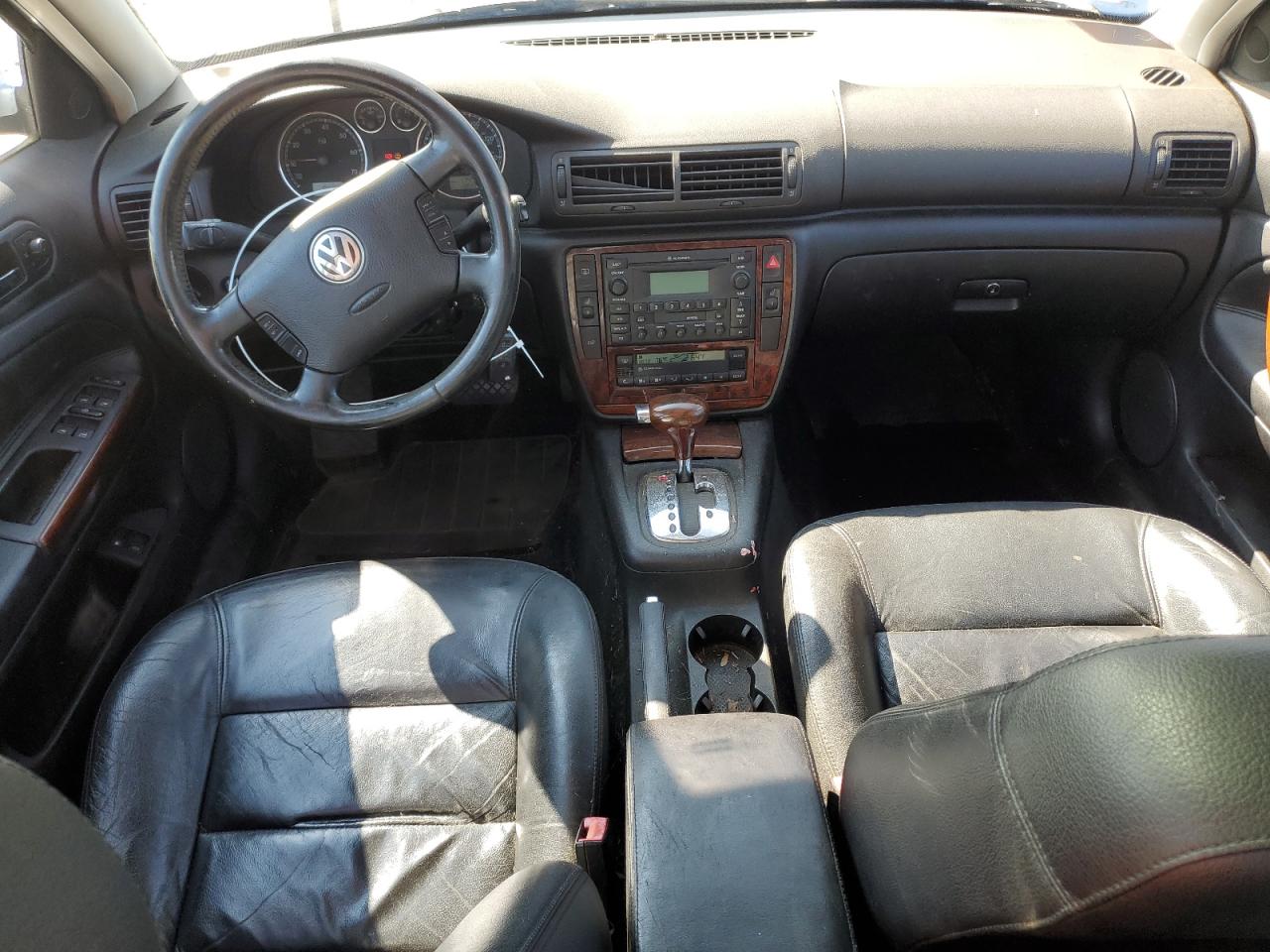 2004 Volkswagen Passat Glx VIN: WVWWH63BX4E121887 Lot: 65017034