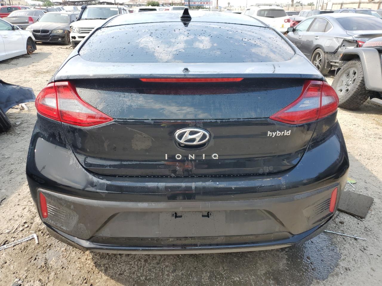 2018 Hyundai Ioniq Limited VIN: KMHC85LC1JU064952 Lot: 62670264