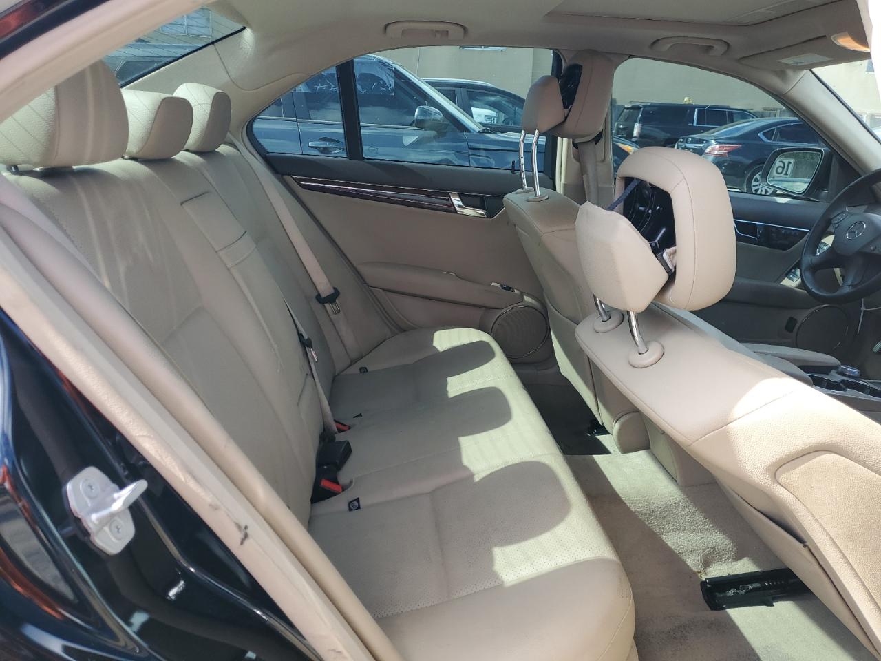 2009 Mercedes-Benz C 300 VIN: WDDGF54X09R046878 Lot: 63698364