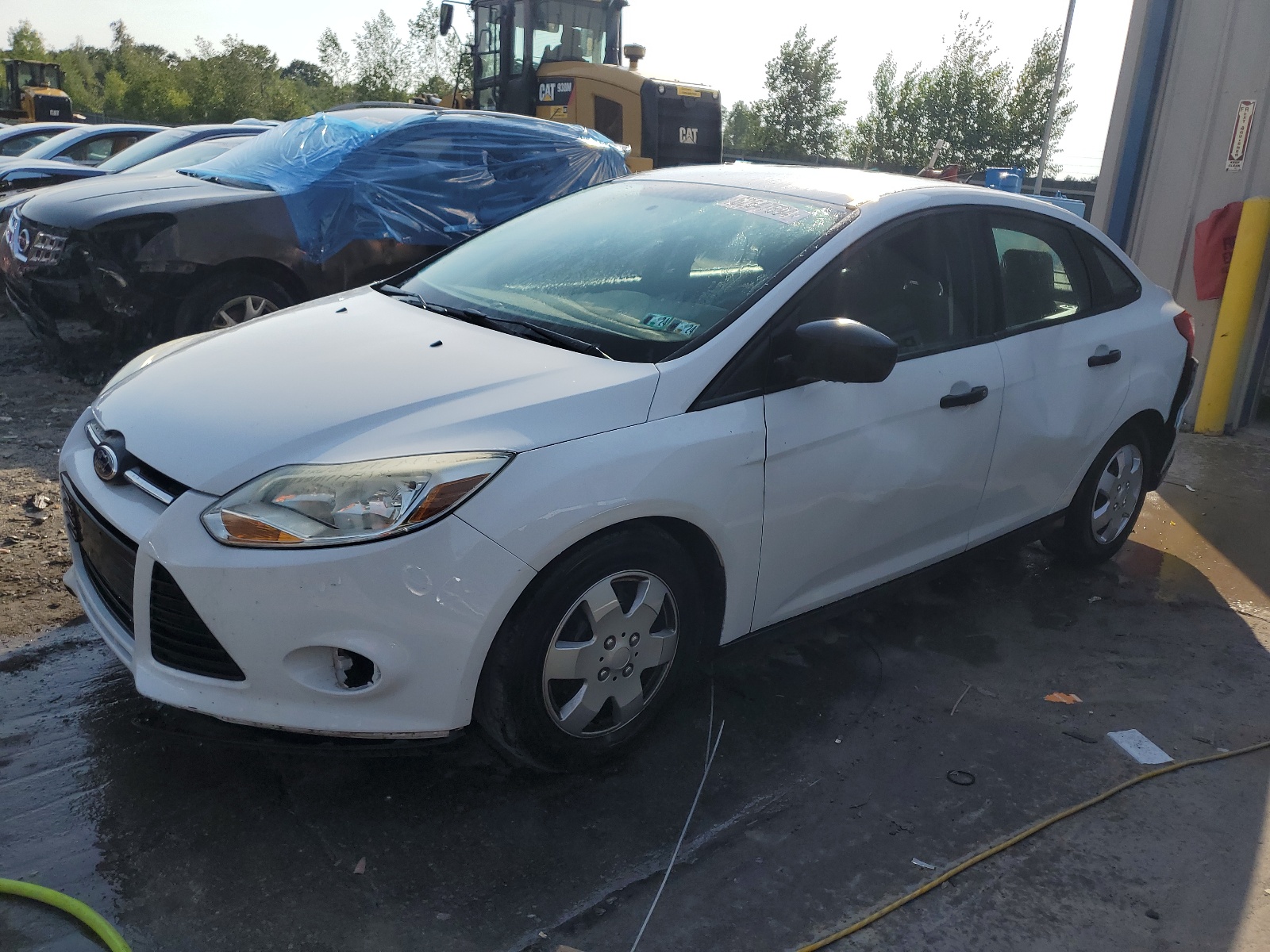 2014 Ford Focus S vin: 1FADP3E20EL443382