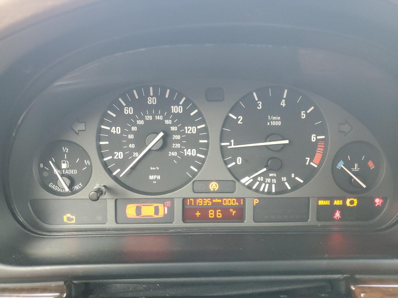 2000 BMW 528 I Automatic VIN: WBADM6347YGU08180 Lot: 65115974