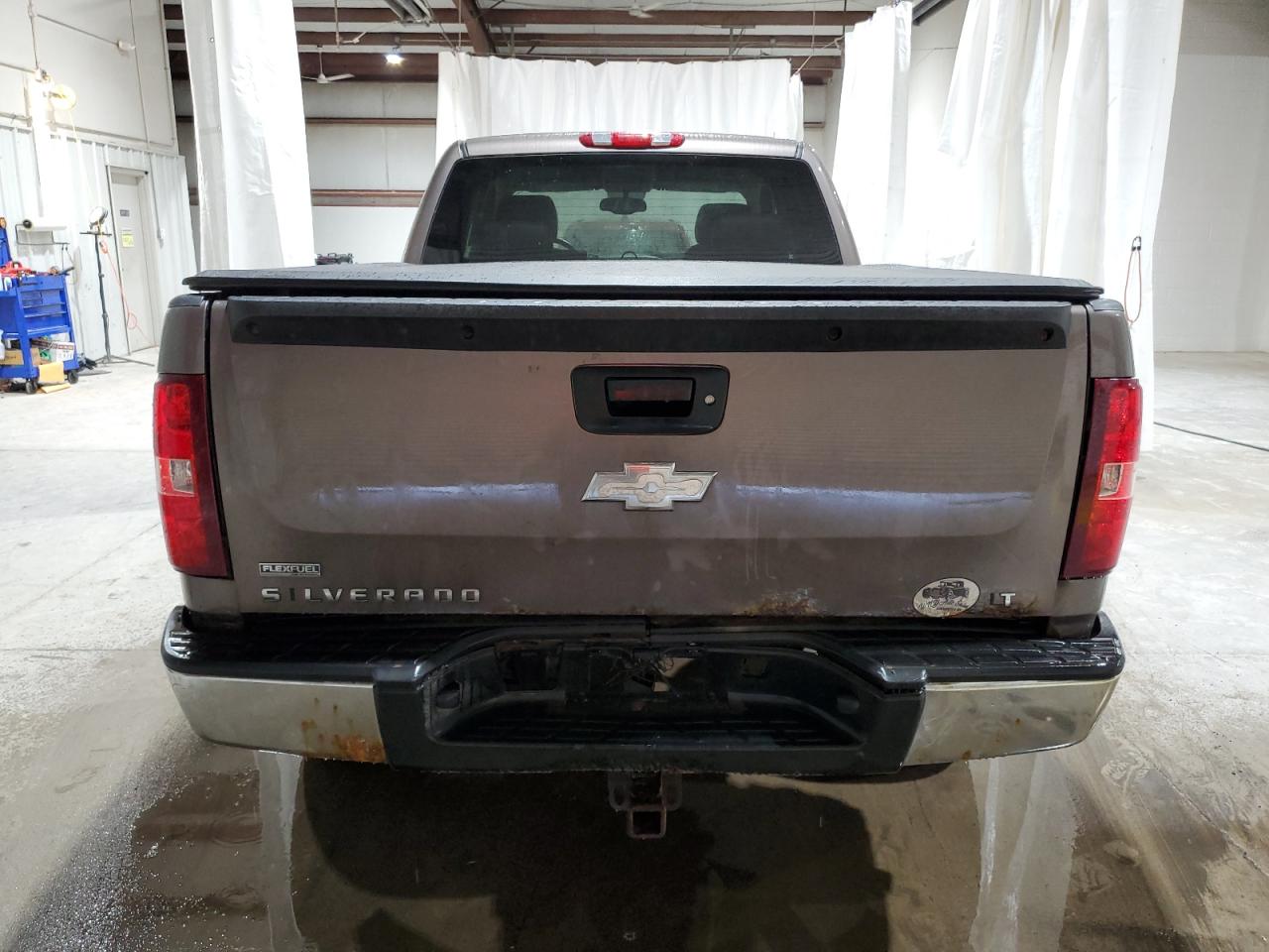 2008 Chevrolet Silverado - Image 6
