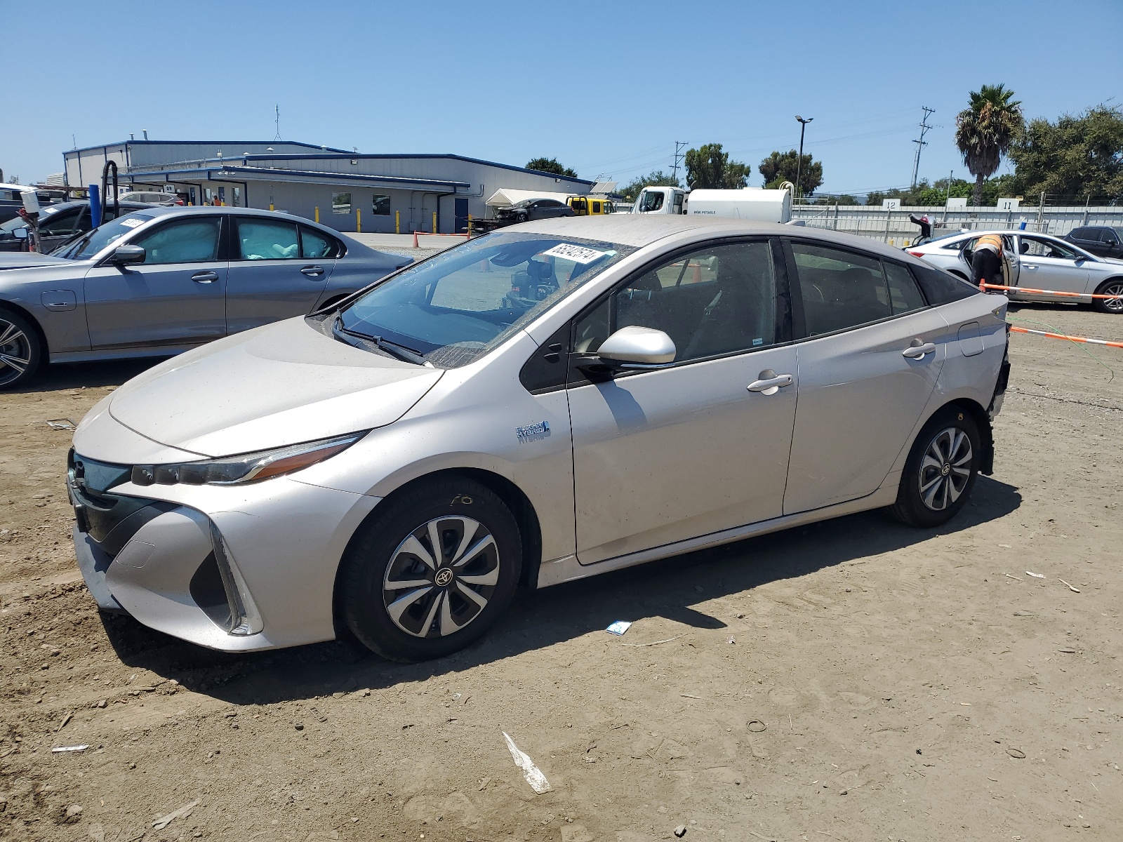 2018 Toyota Prius Prime vin: JTDKARFP0J3088238