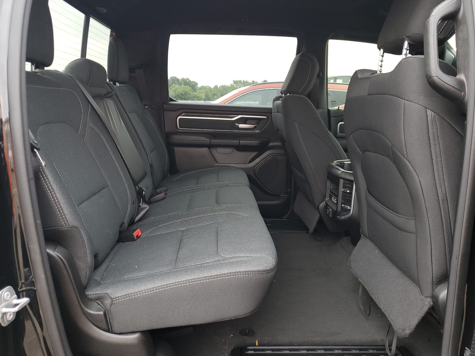 1C6SRFFT9MN548663 2021 Ram 1500 Big Horn/Lone Star