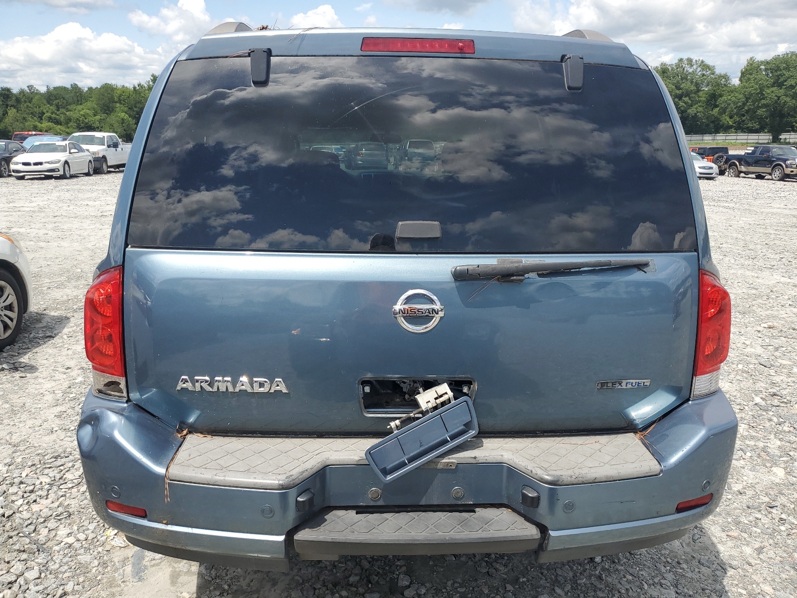 5N1BA0ND1BN609701 2011 Nissan Armada Sv