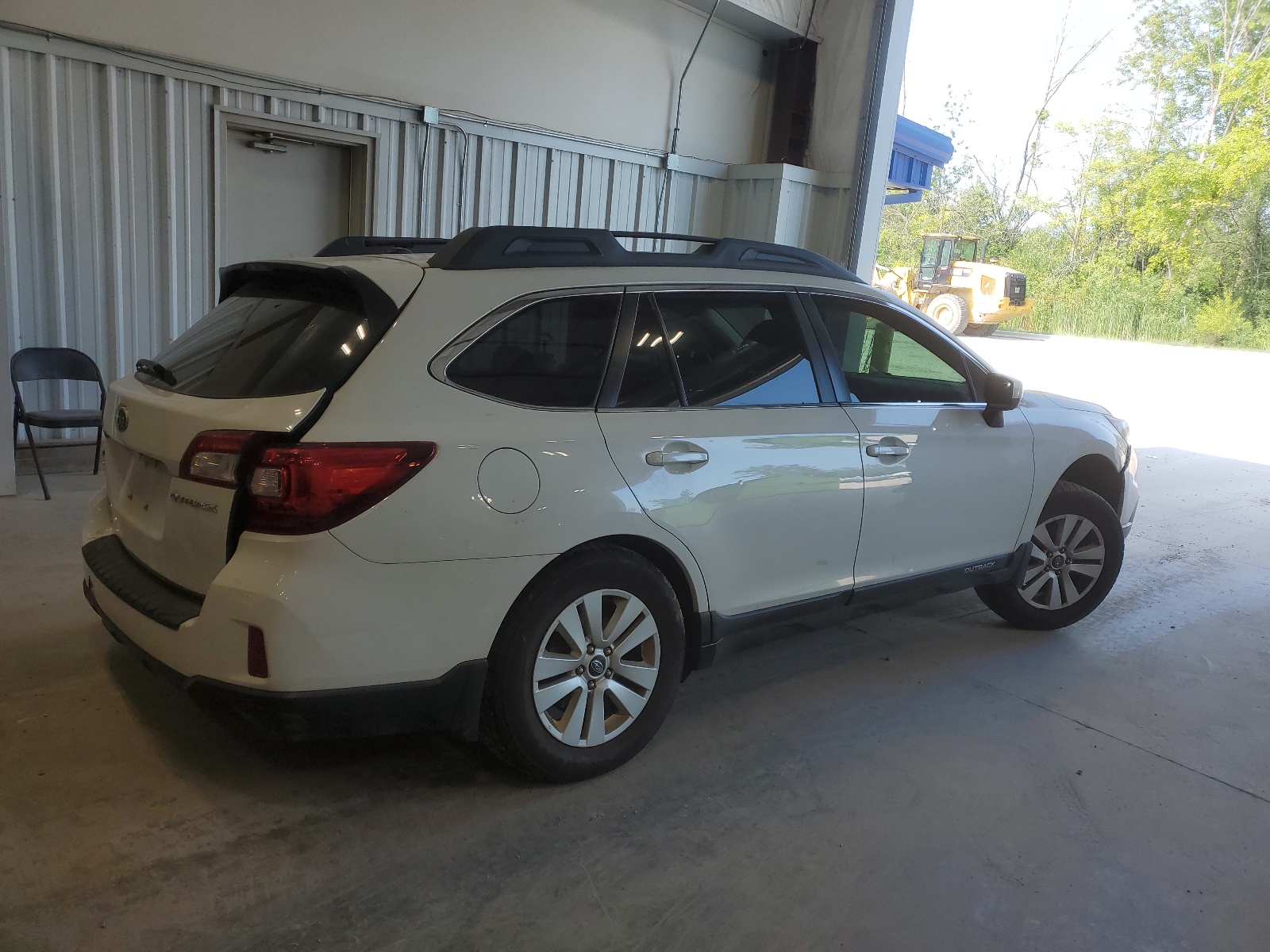 2015 Subaru Outback 2.5I Premium vin: 4S4BSBDC9F3329494