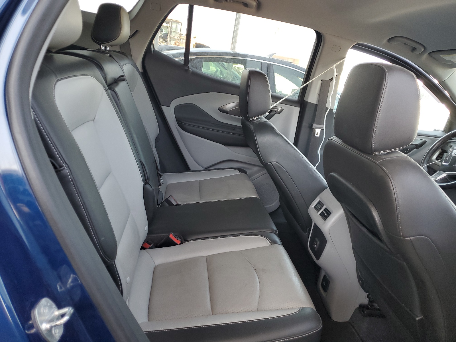 3GKALPEV7NL184120 2022 GMC Terrain Slt