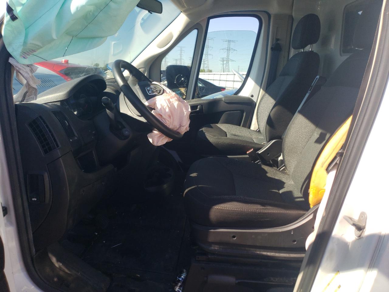 2019 Ram Promaster 2500 2500 High VIN: 3C6TRVDG7KE529325 Lot: 59788014