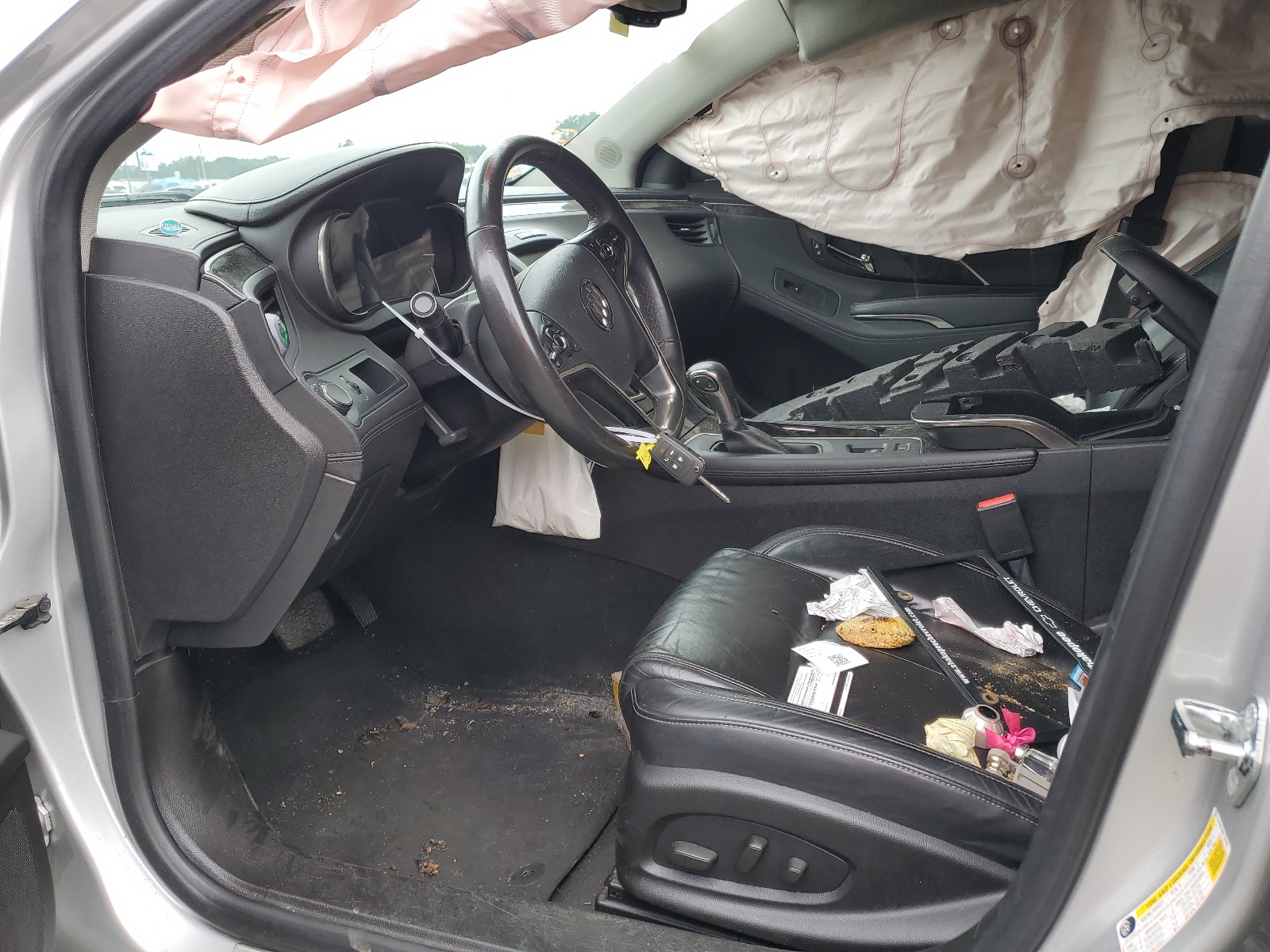 1G4GB5G39FF282808 2015 Buick Lacrosse