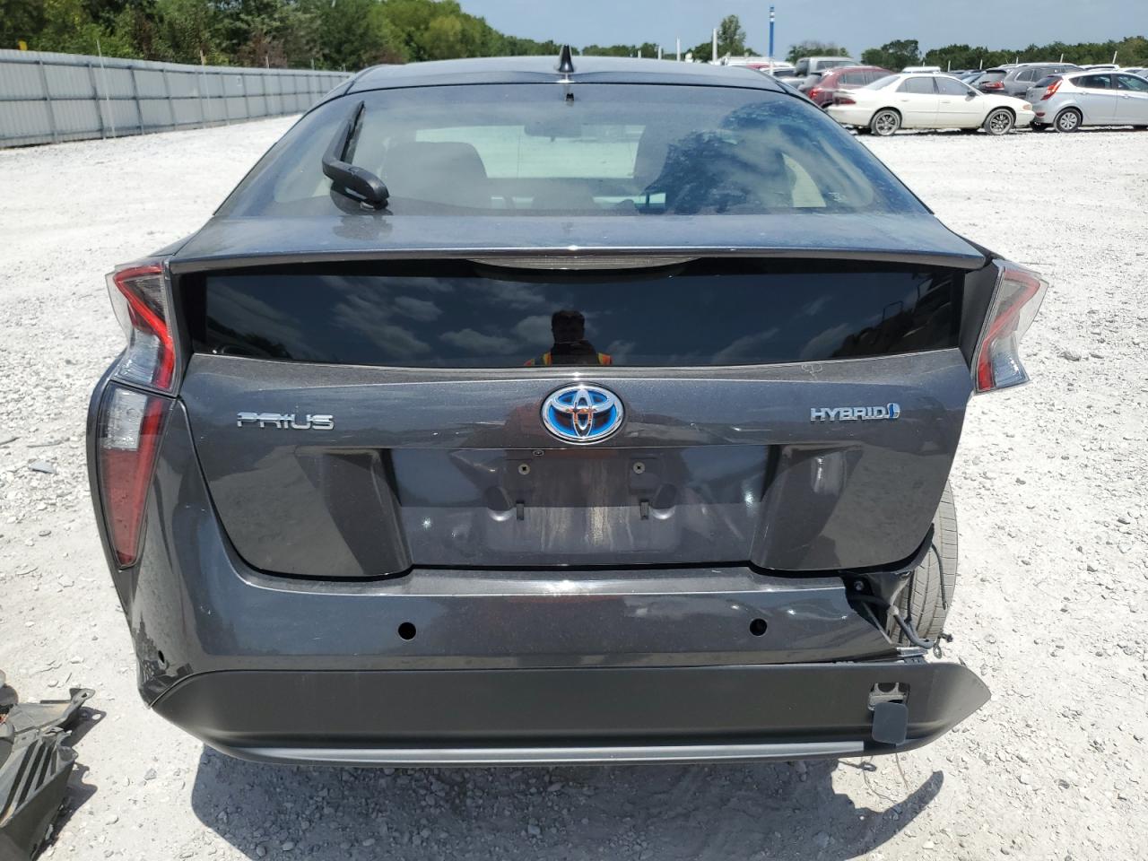 2018 Toyota Prius VIN: JTDKBRFU4J3082056 Lot: 65431994