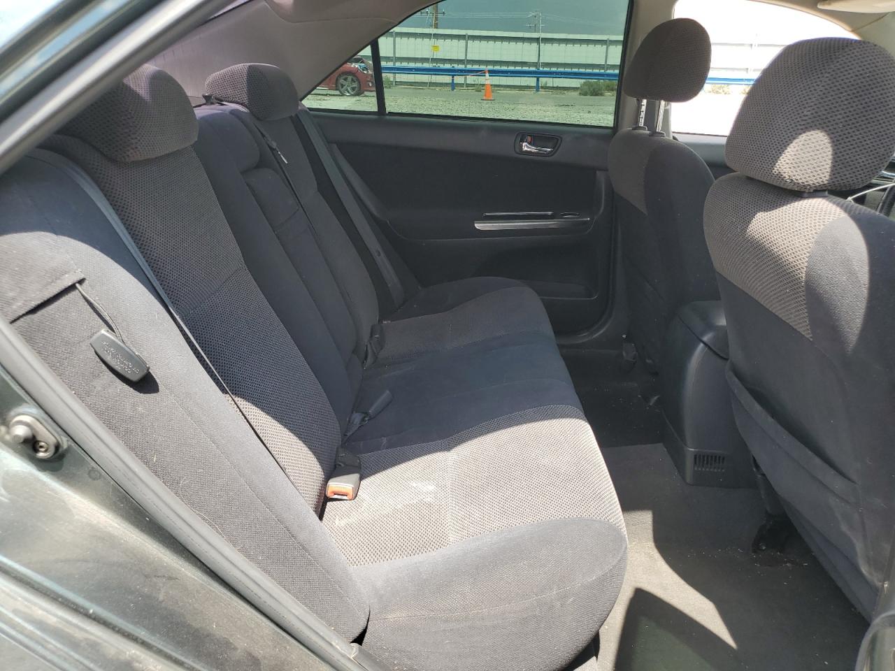 2003 Toyota Camry Le VIN: 4T1BE32K13U748596 Lot: 63675334