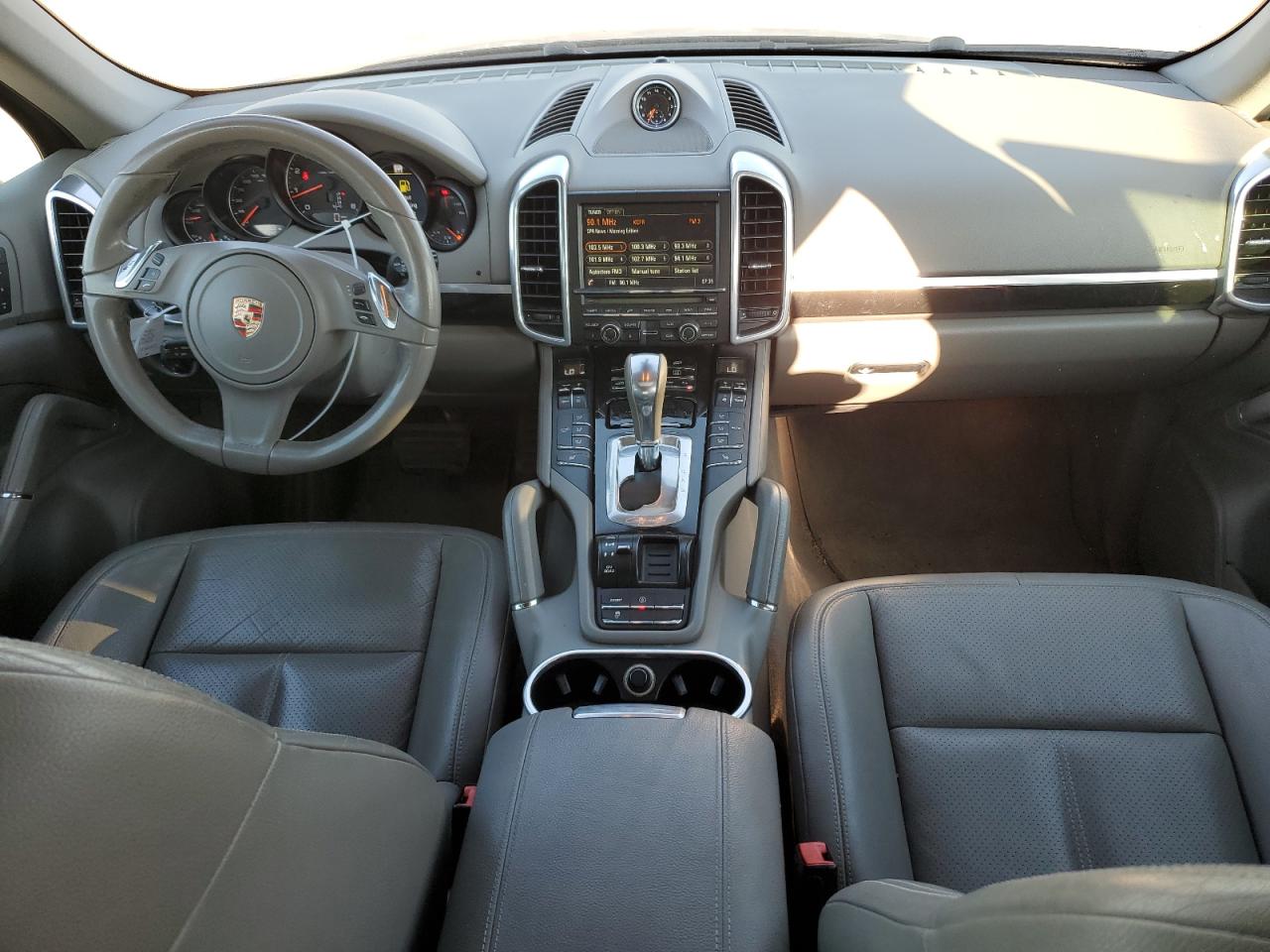 WP1AA2A26ELA02112 2014 Porsche Cayenne