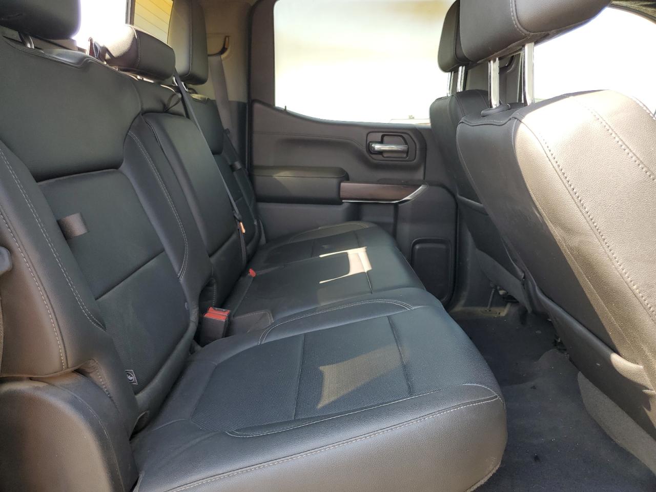 2019 GMC Sierra - Image 10