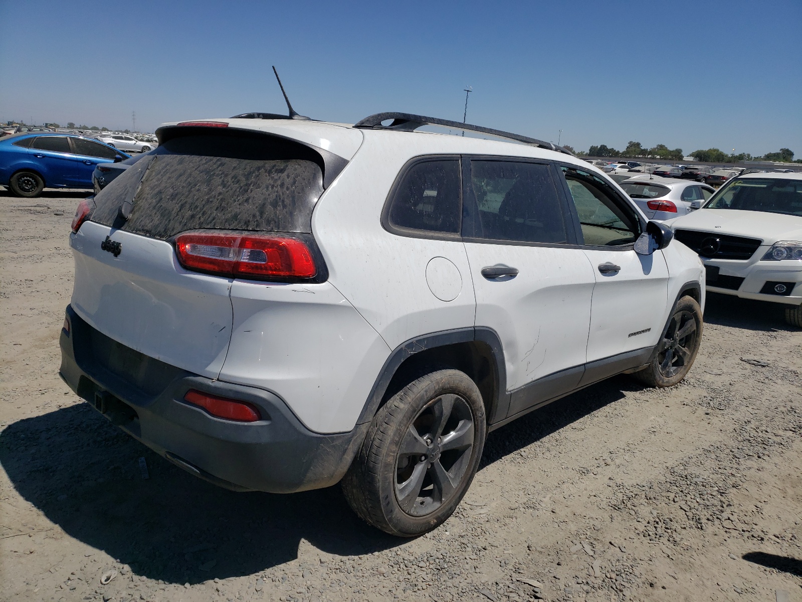 1C4PJLAB9HW577485 2017 Jeep Cherokee Sport