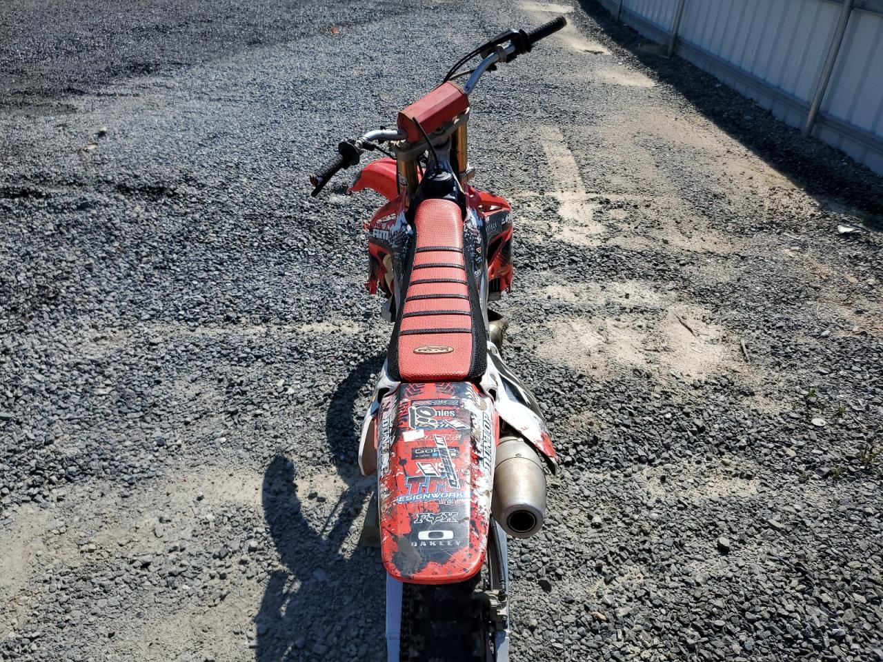 2004 Honda Crf450 R VIN: JH2PE05374M209115 Lot: 61821934