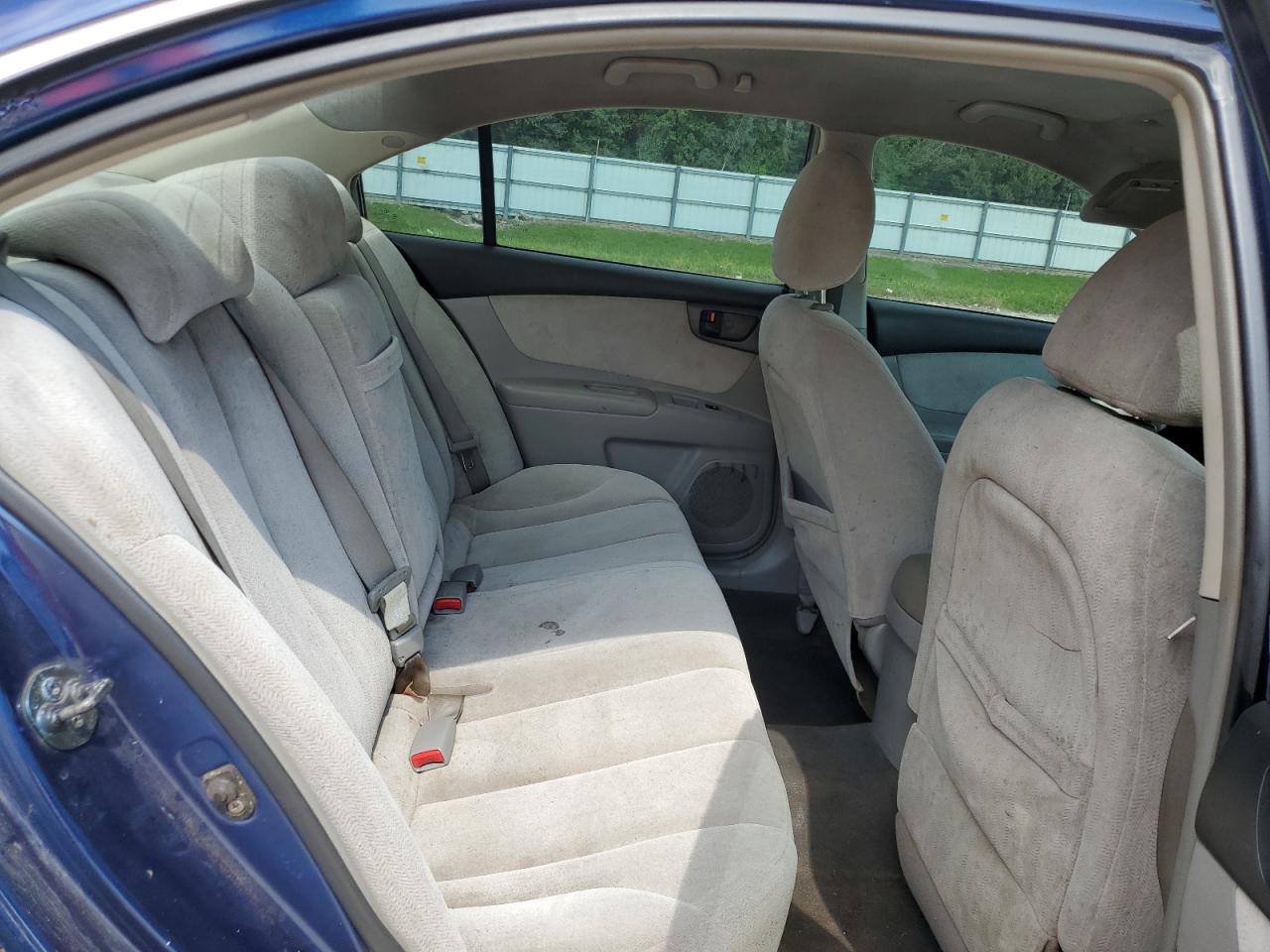 2007 Kia Optima Lx VIN: KNAGE123175128724 Lot: 61653814