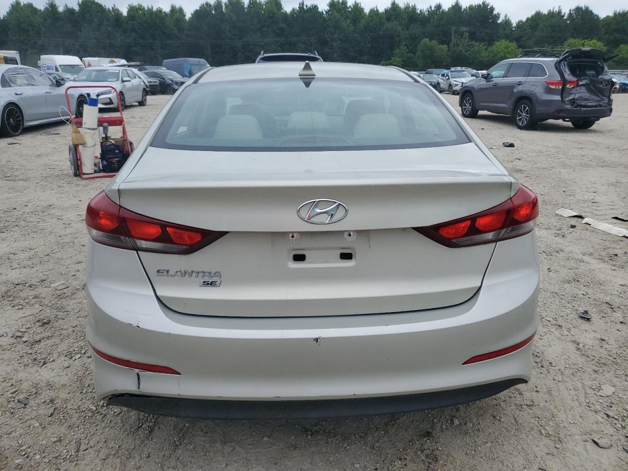 2017 Hyundai Elantra Se VIN: KMHD74LF5HU370350 Lot: 63855044
