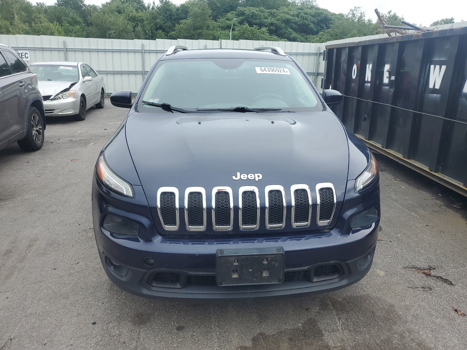 2014 Jeep Cherokee Latitude vin: 1C4PJMCSXEW146328