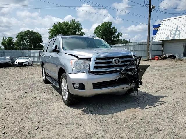 2011 Toyota Sequoia Platinum VIN: 5TDDW5G1XBS045619 Lot: 64352544