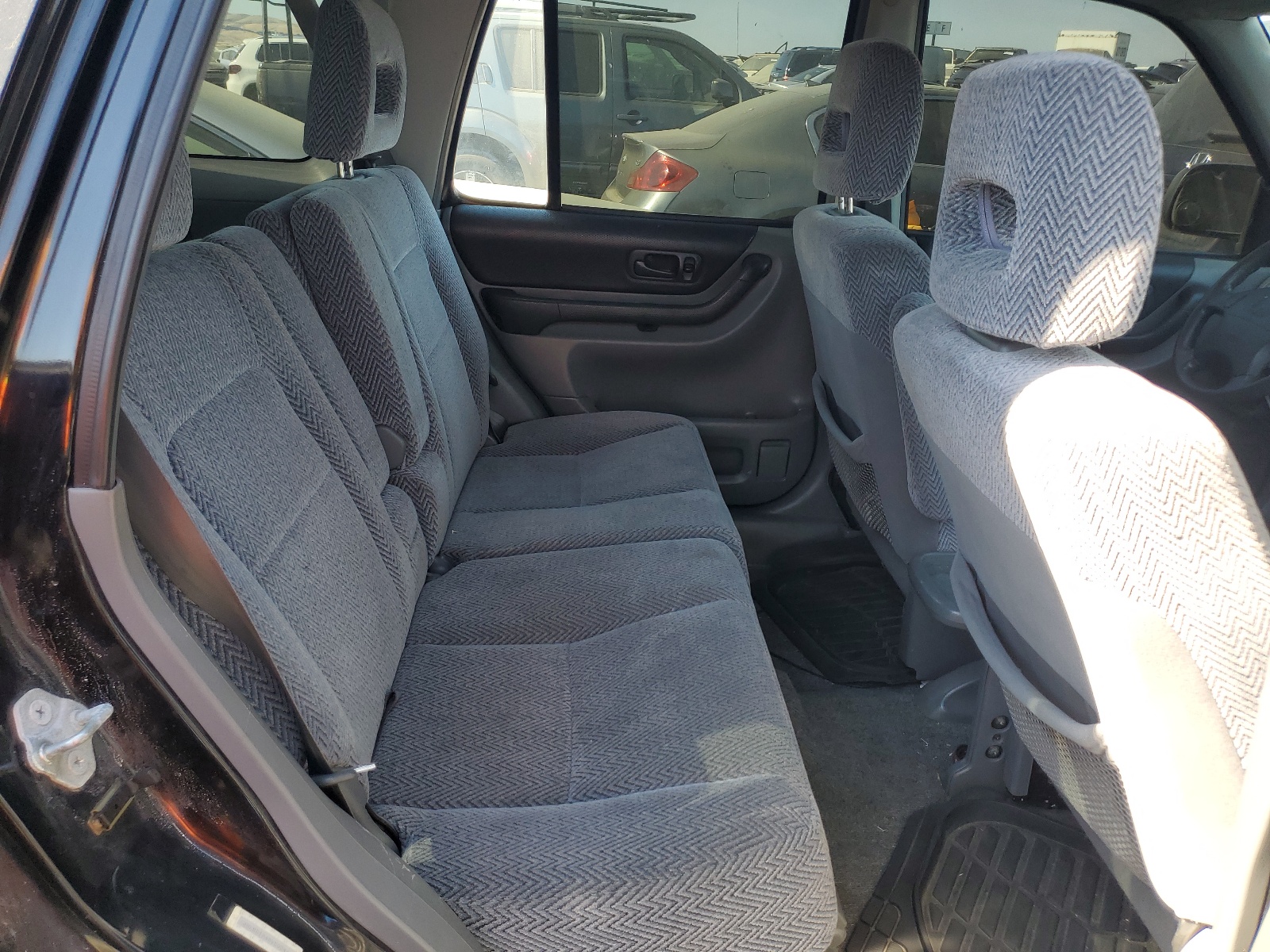 JHLRD1848VC024449 1997 Honda Cr-V Lx