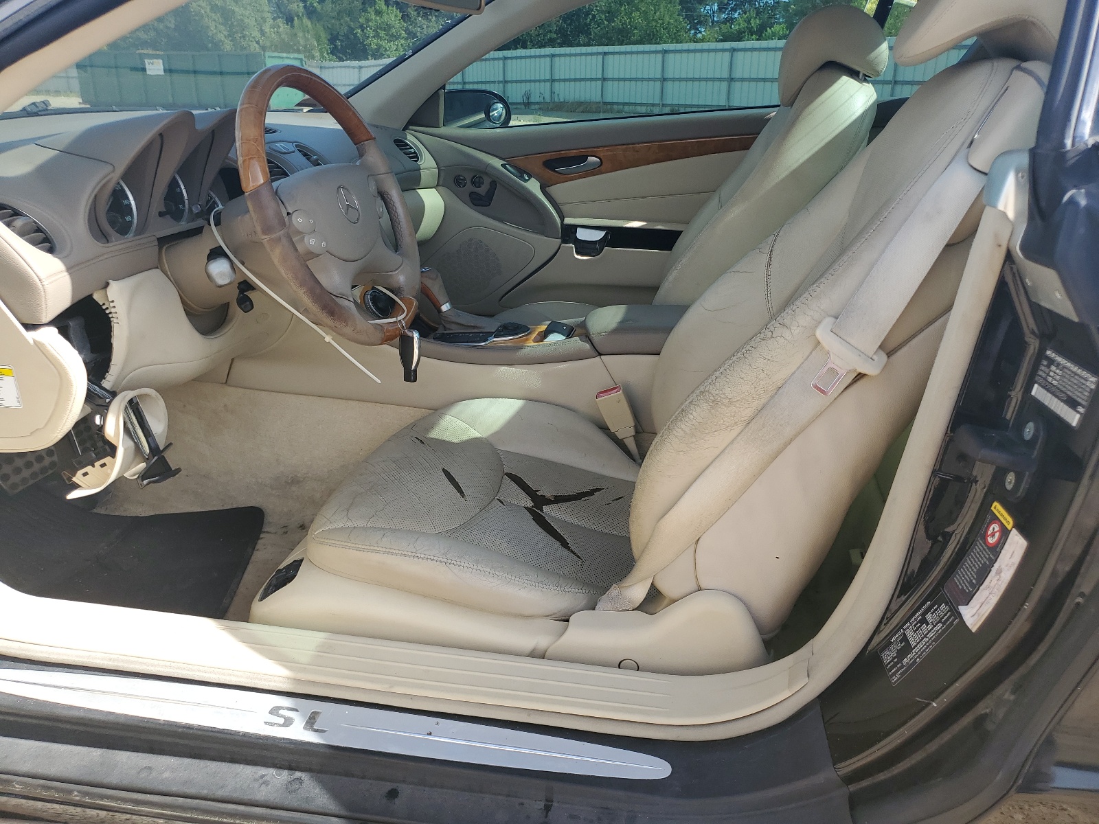 WDBSK75F05F094859 2005 Mercedes-Benz Sl 500