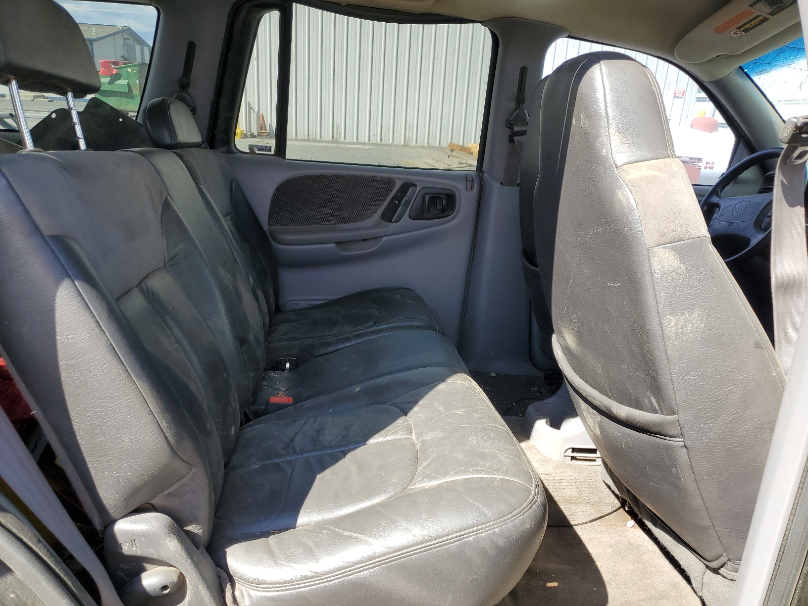 1B4HS28Y1WF113168 1998 Dodge Durango