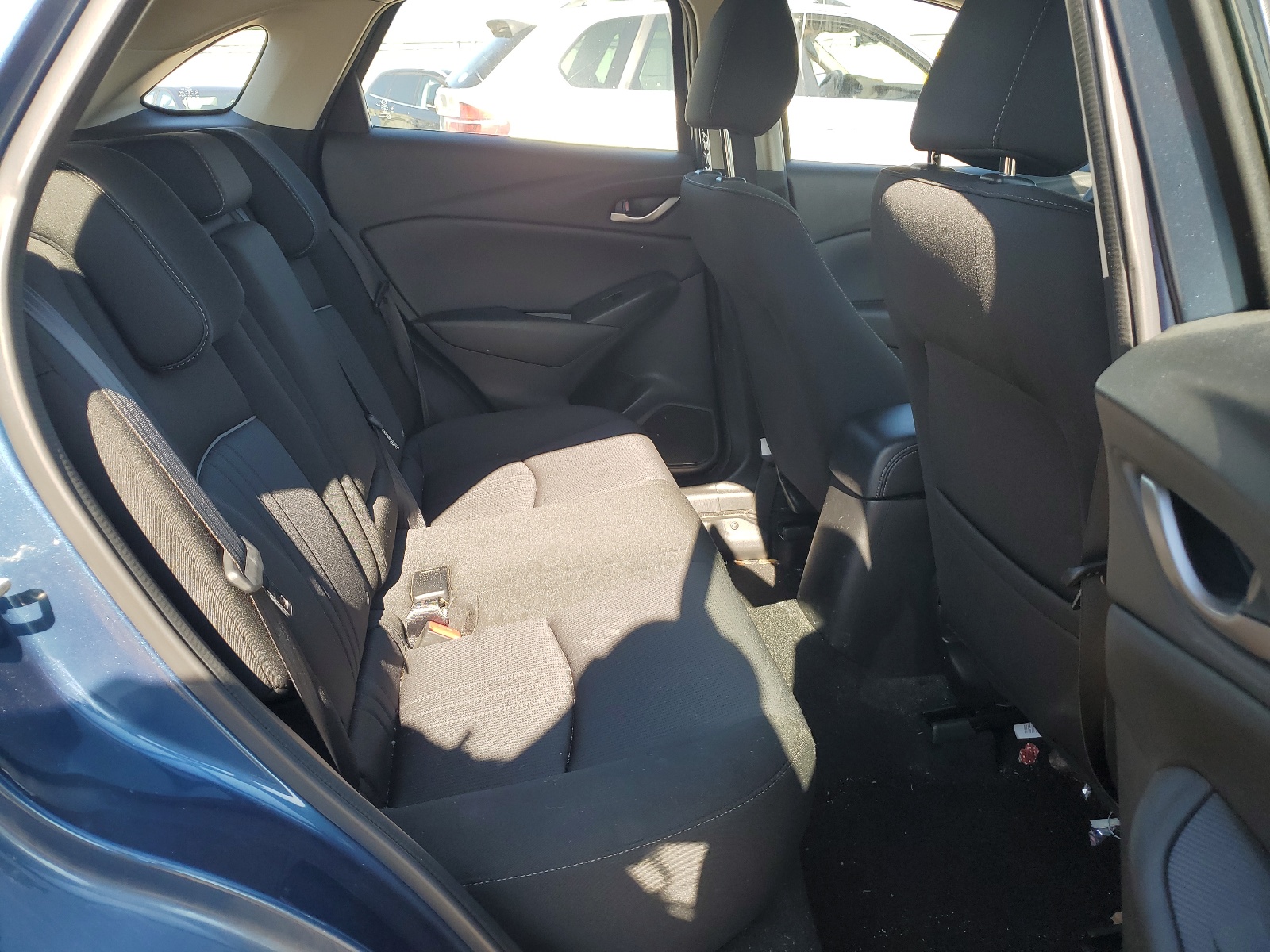 JM1DKFB74K1429597 2019 Mazda Cx-3 Sport