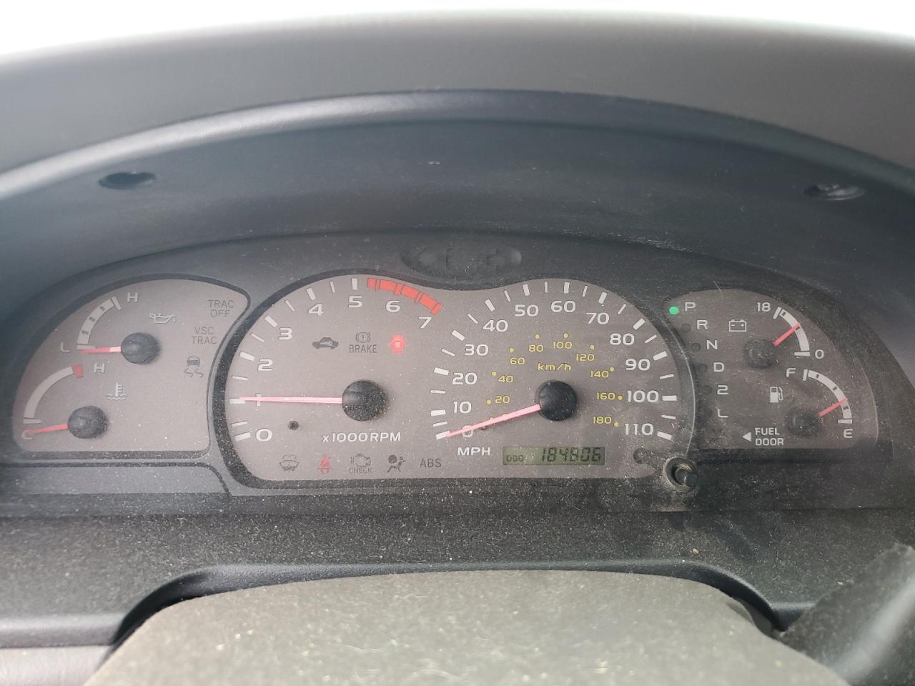 2003 Toyota Sequoia Sr5 VIN: 5TDZT34A93S200279 Lot: 63926354