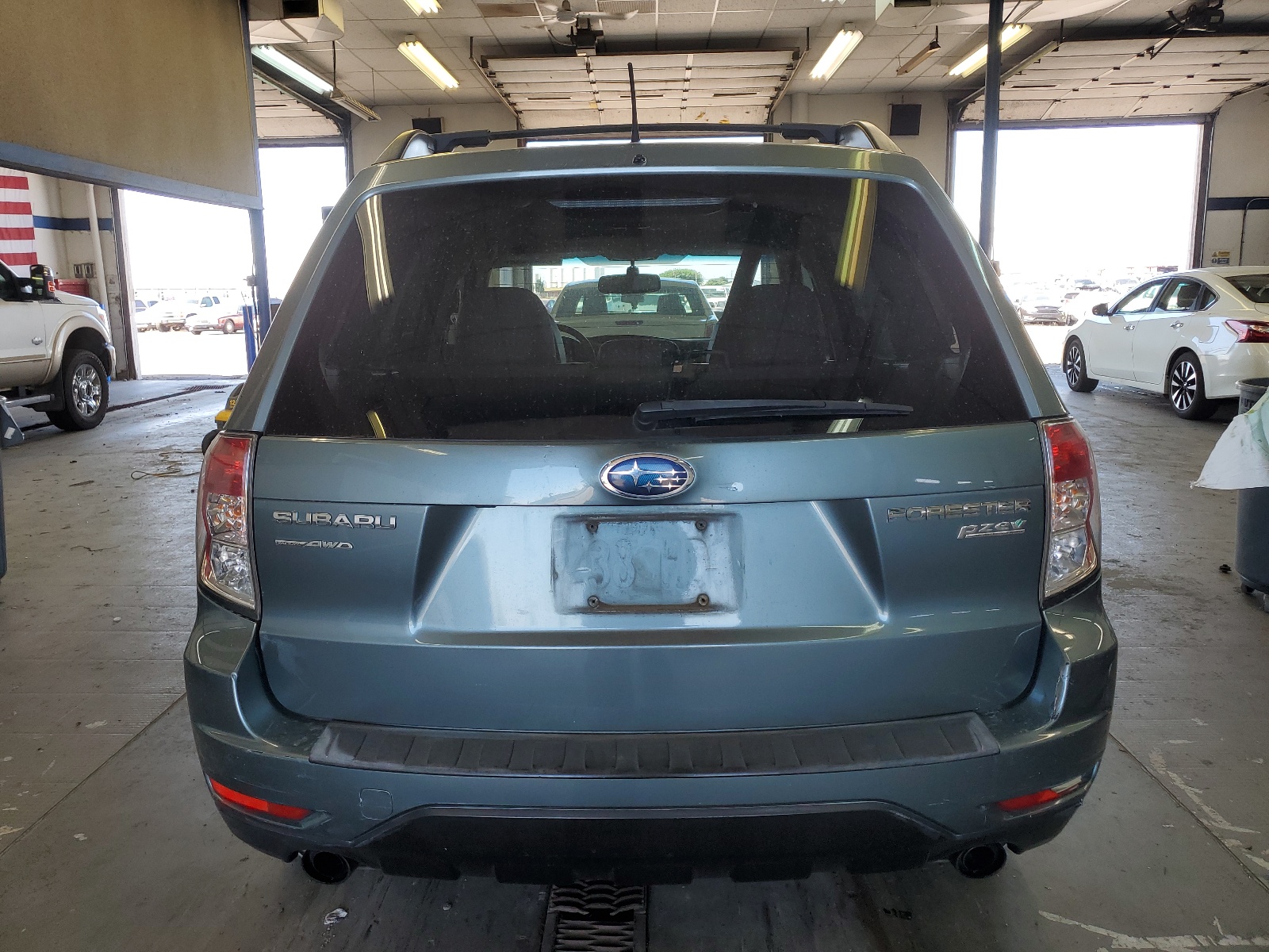 2012 Subaru Forester Limited vin: JF2SHAEC3CH400040