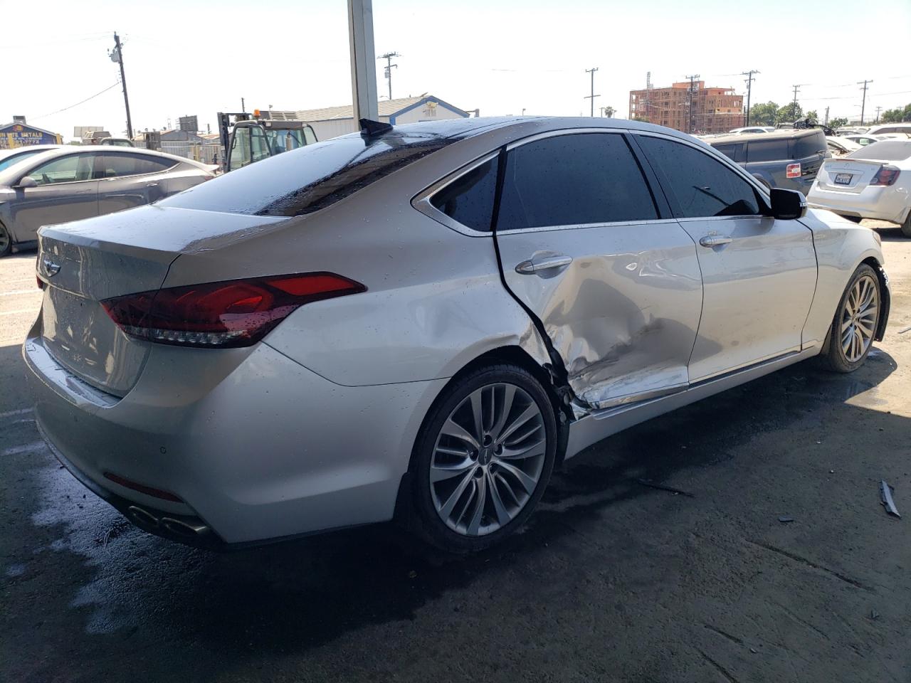 2015 Hyundai Genesis 5.0L VIN: KMHGN4JF2FU085138 Lot: 64989134
