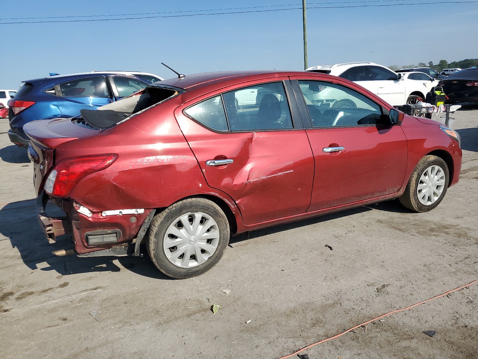 3N1CN7AP4JL813349 2018 Nissan Versa S