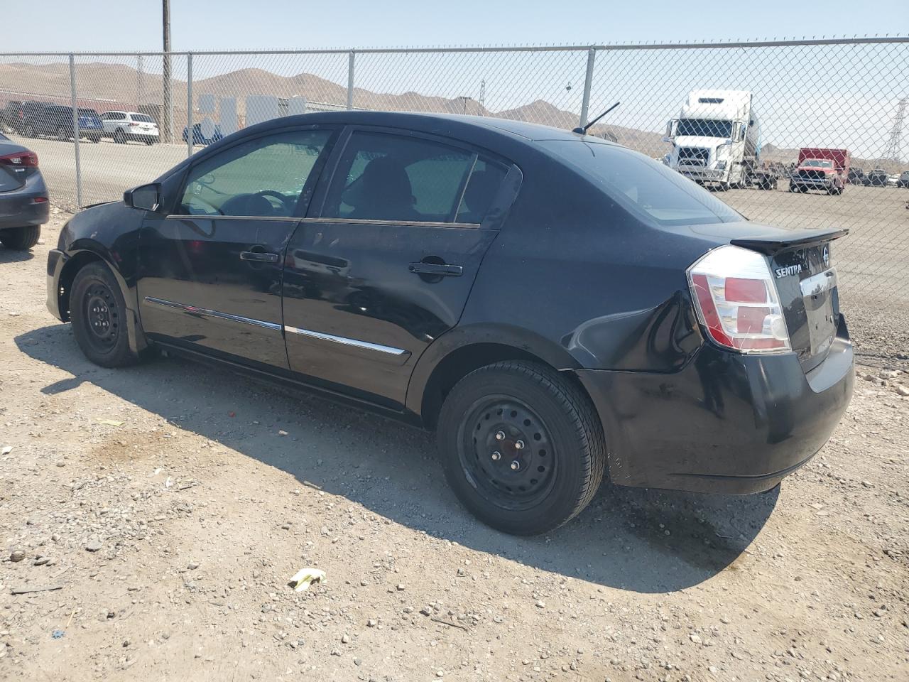 2012 Nissan Sentra - Image 2