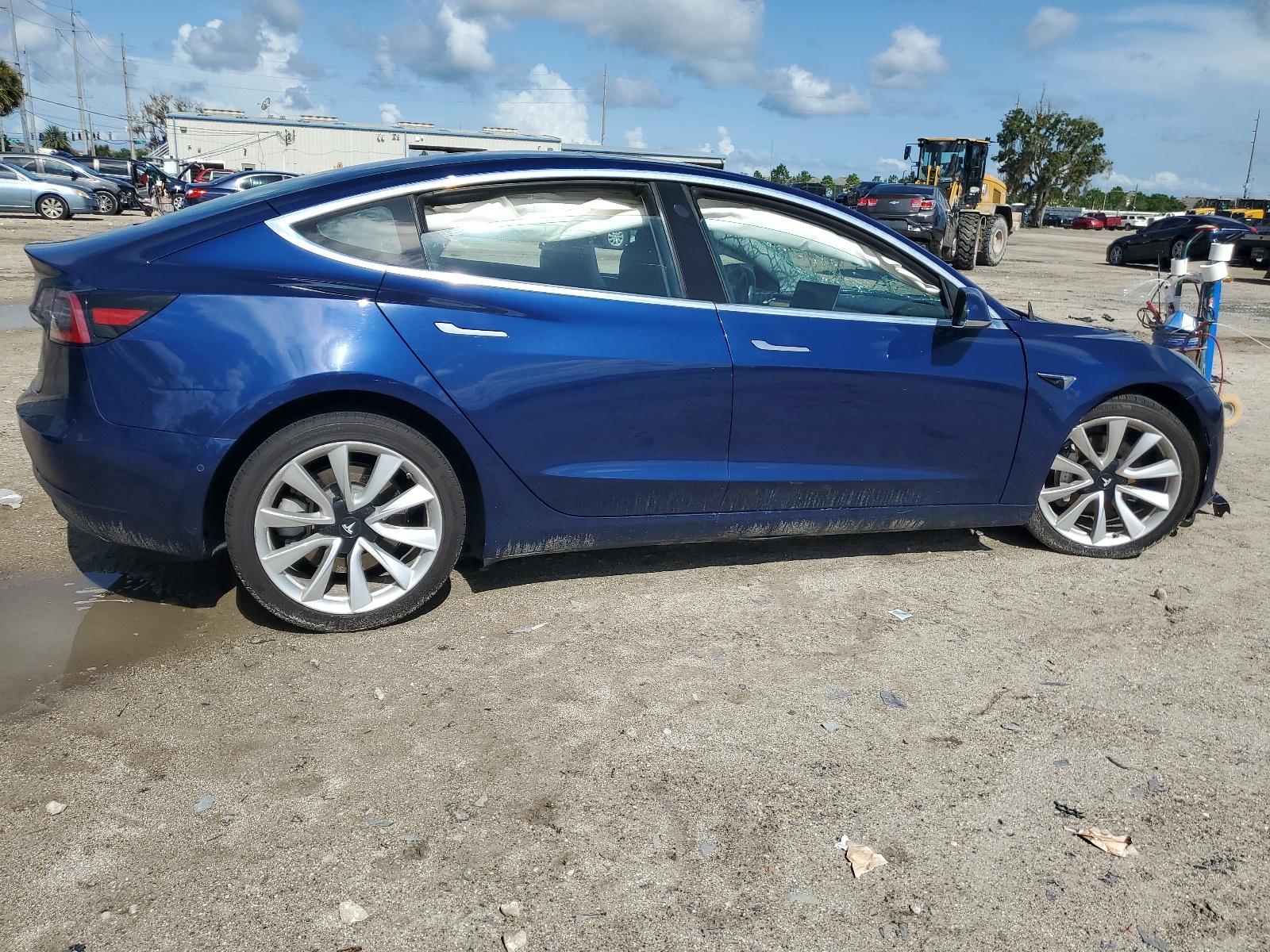 5YJ3E1EB4JF115959 2018 Tesla Model 3