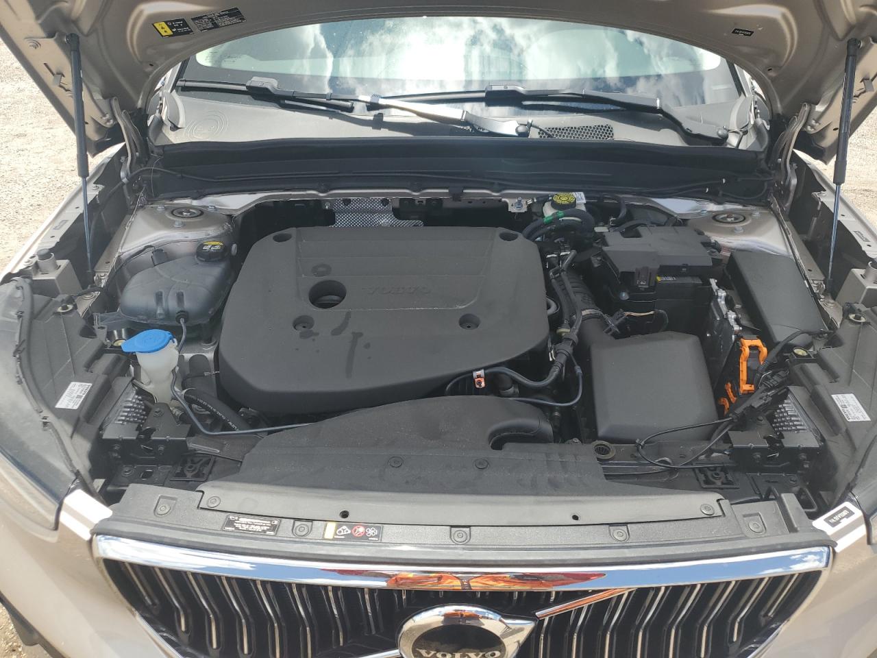 YV4L12UF4P2938678 2023 Volvo Xc40 Ultimate