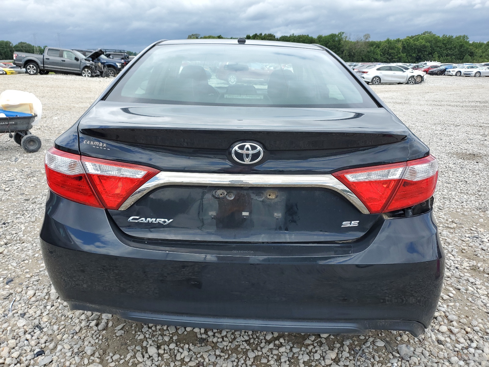 2016 Toyota Camry Le vin: 4T1BF1FK2GU240722