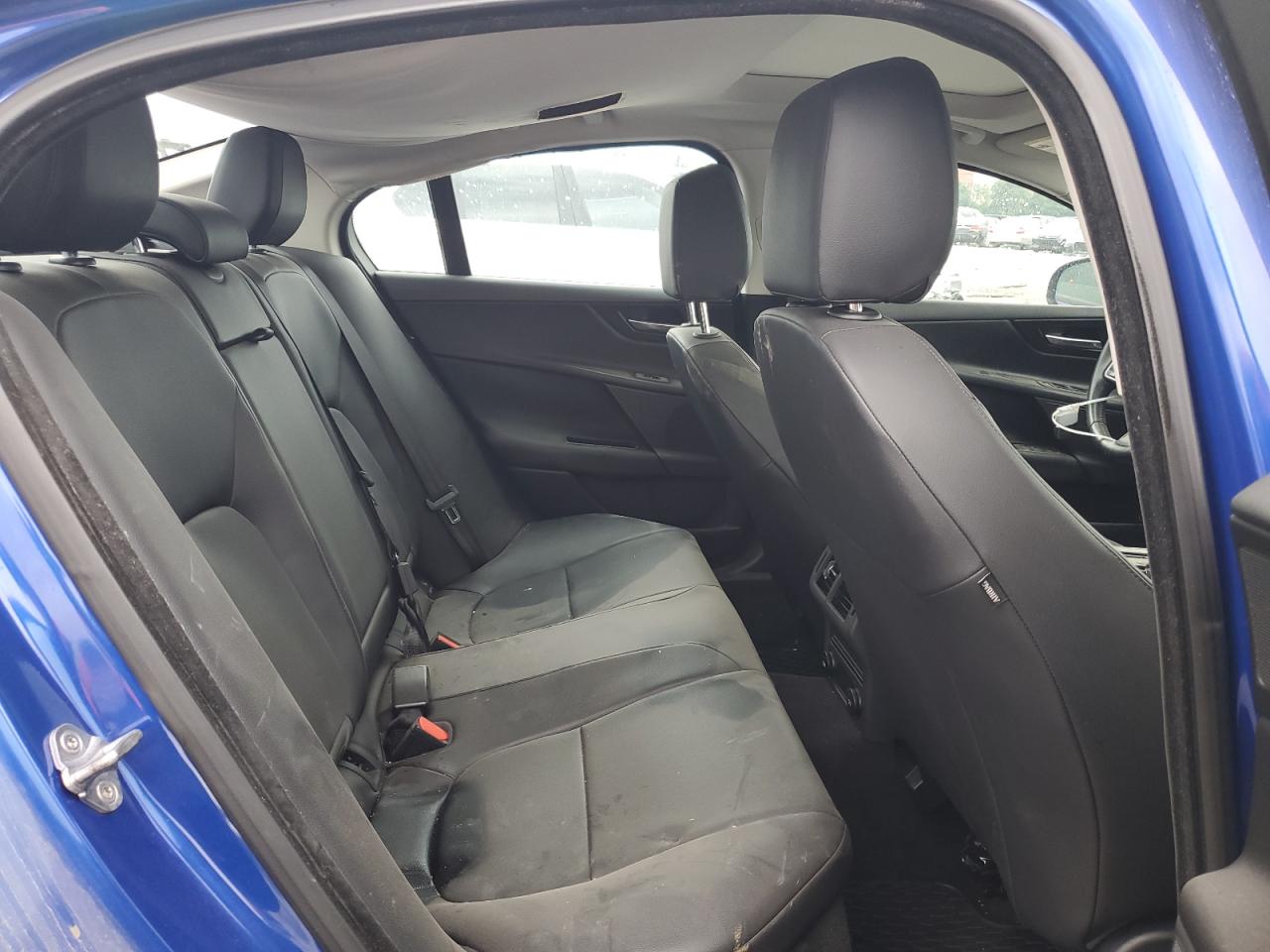 2017 Jaguar Xe Premium VIN: SAJAD4BV0HA967188 Lot: 63225324