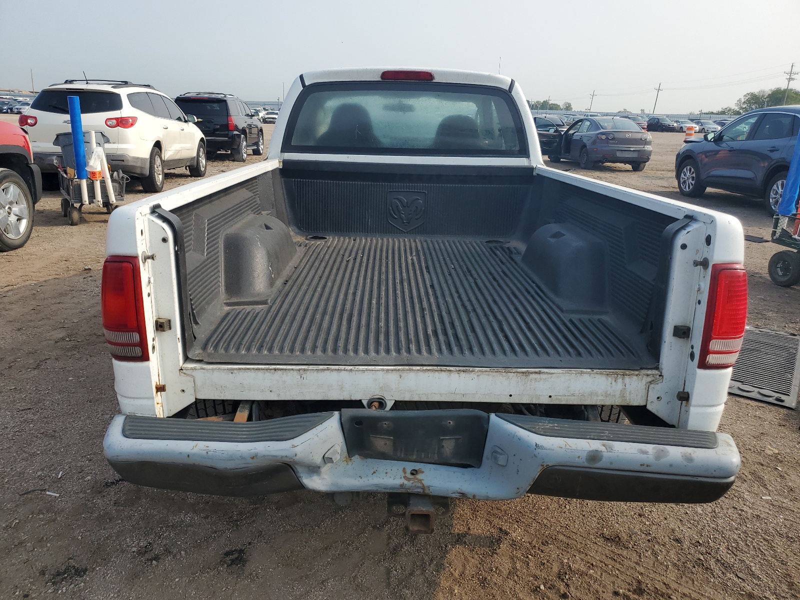 1B7GL12X22S658559 2002 Dodge Dakota Base