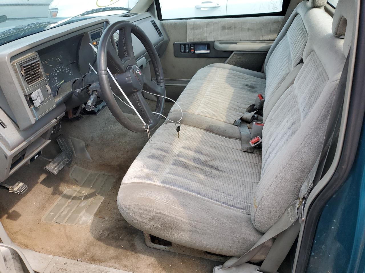 1993 Chevrolet Gmt-400 C1500 VIN: 1GCEC14K4PZ190440 Lot: 63219714