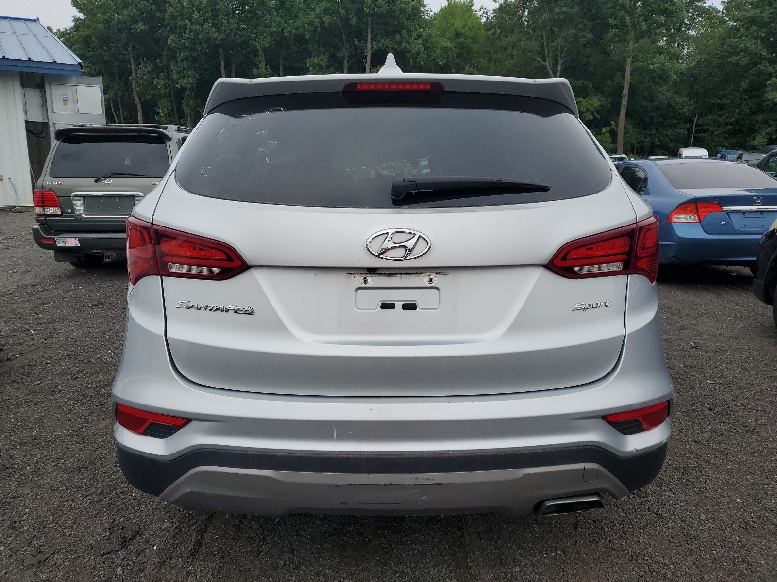 2017 Hyundai Santa Fe Sport vin: 5XYZT3LB4HG418581