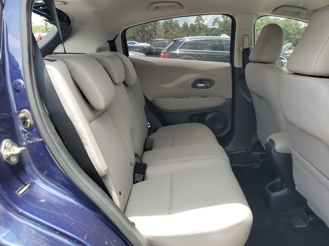 2017 Honda Hr-V Lx VIN: 3CZRU5H39HG702911 Lot: 63706884