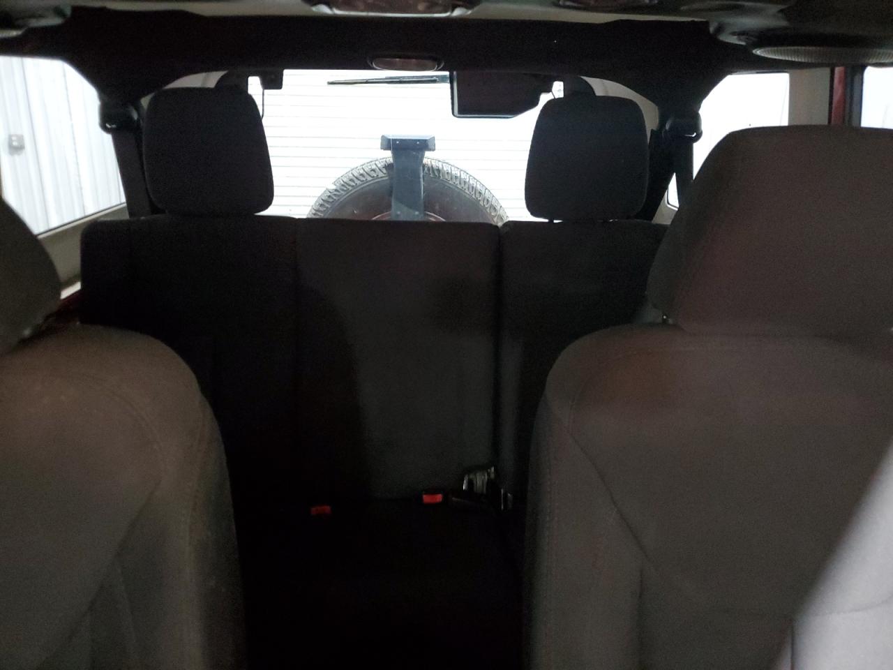 2013 Jeep Wrangler Unlimited Sport VIN: 1C4BJWDG4DL581359 Lot: 63625864