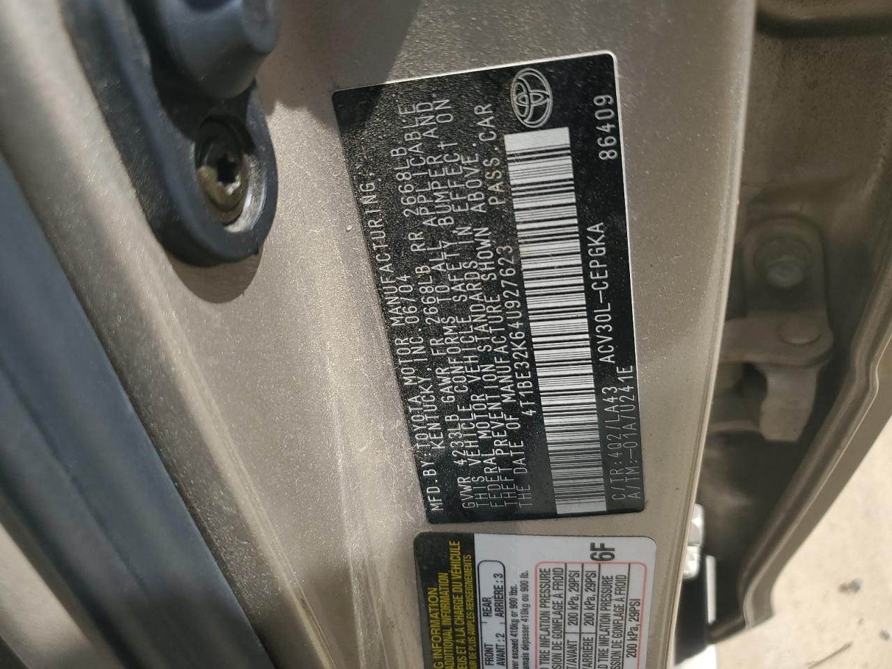 2004 Toyota Camry Le VIN: 4T1BE32K64U927623 Lot: 65220534