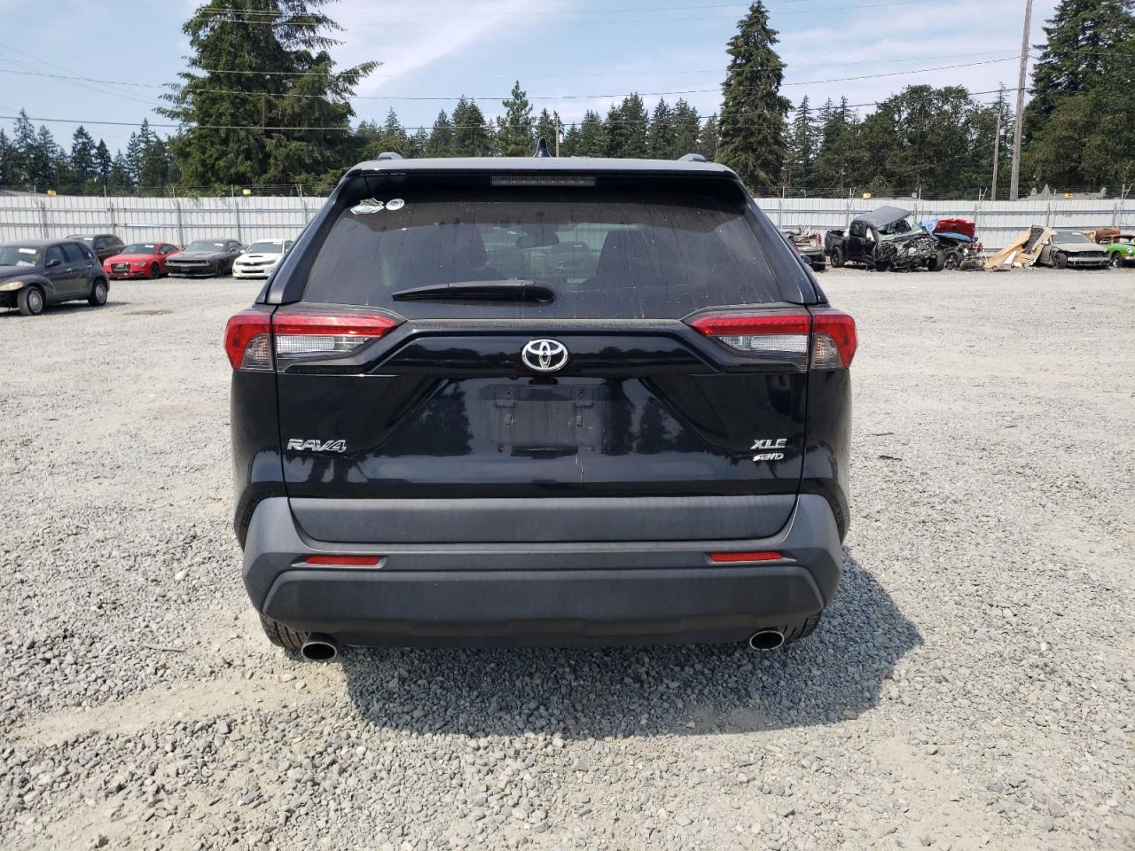 2020 Toyota Rav4 Xle VIN: 2T3P1RFV5LC083400 Lot: 63459854