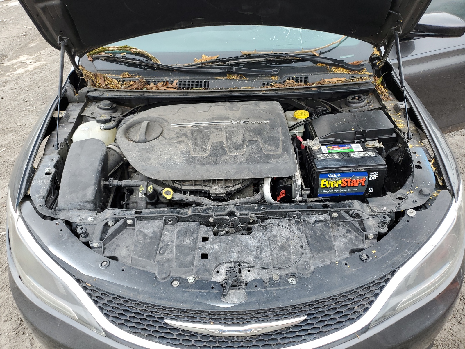 1C3CCCDG4FN553389 2015 Chrysler 200 S