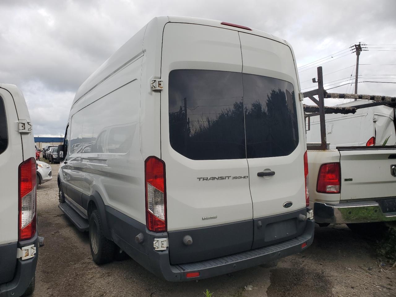 2017 Ford Transit - Image 2