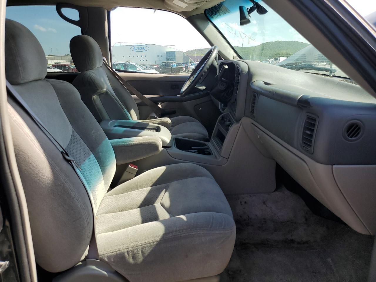 2003 Chevrolet Tahoe K1500 VIN: 1GNEK13Z73R165504 Lot: 61446494