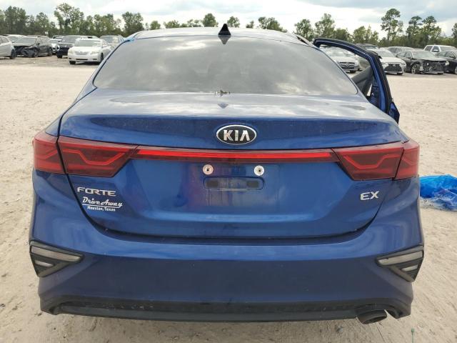 3KPF54AD0LE256607 Kia Forte EX 6