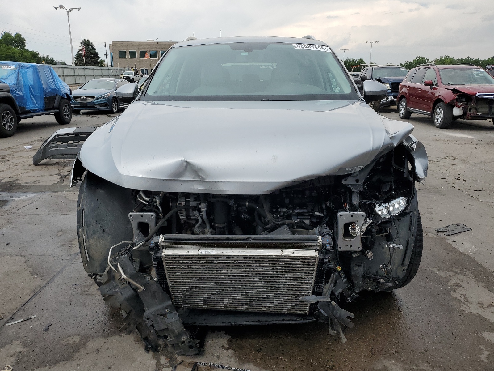 3VV2B7AX0KM180704 2019 Volkswagen Tiguan Se